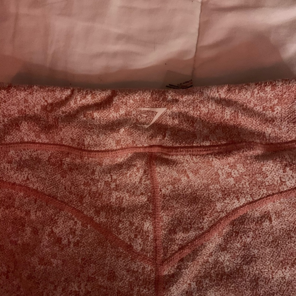 Gymshark pink fluer leggings